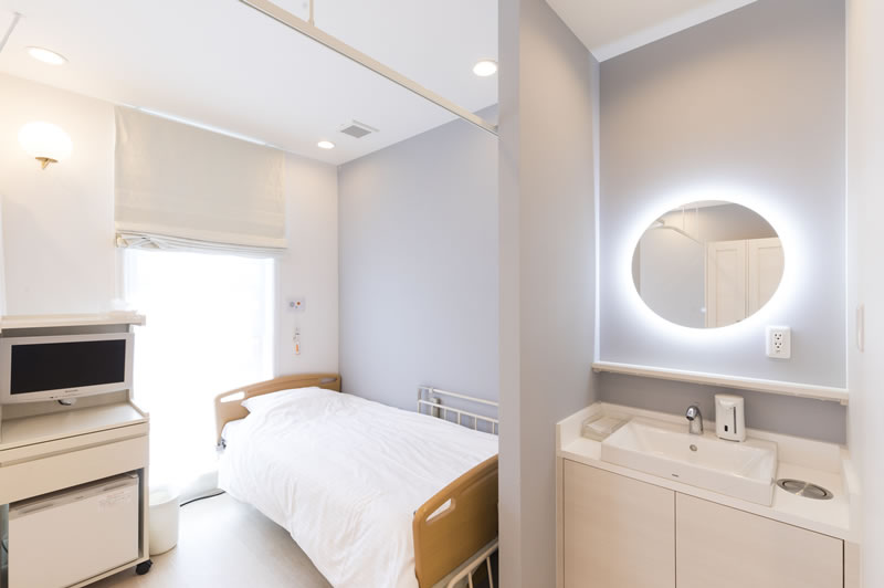 病室5（洗面台）